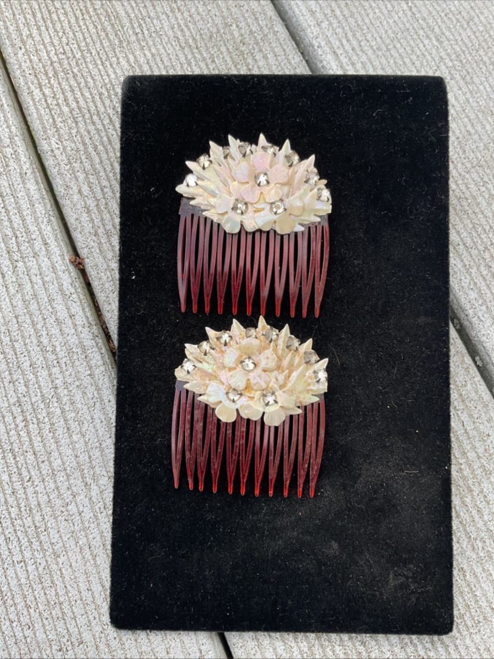 Vintage Mother of pearl w/ rhinestones Floral Hair Combs